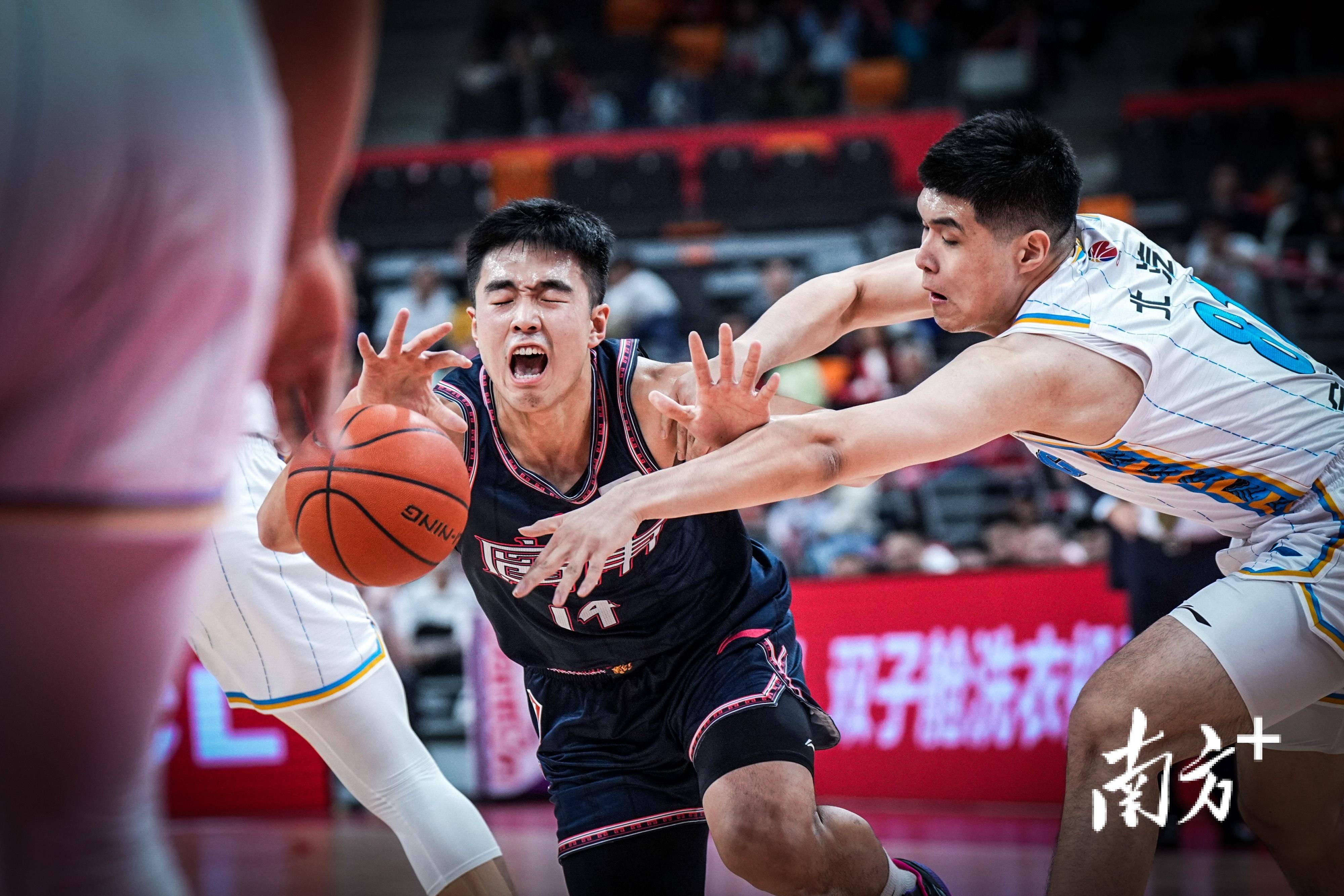 开云平台-广东宏远遭遇惊险失利，遗憾落败