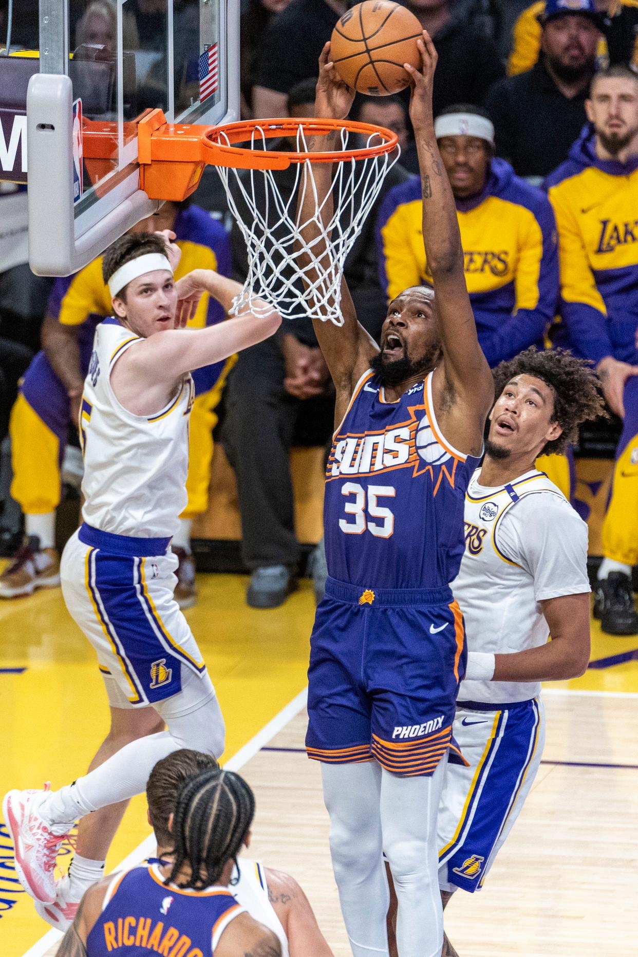 开云体育官网-关于勇士力克澳大利亚男篮，东契奇关键制胜的信息