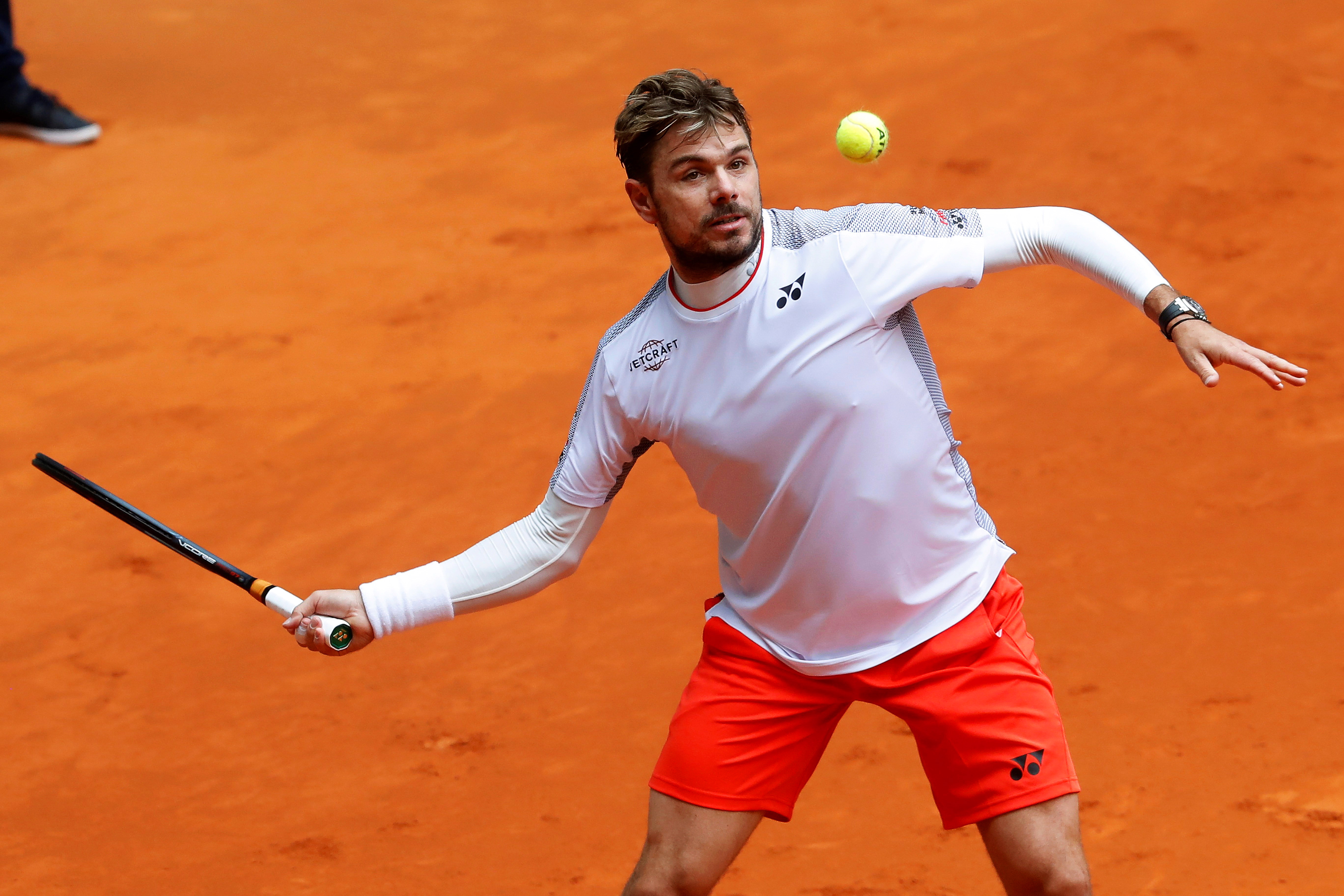 意大利网球队逆转西班牙网球队，瓦林卡送出助攻