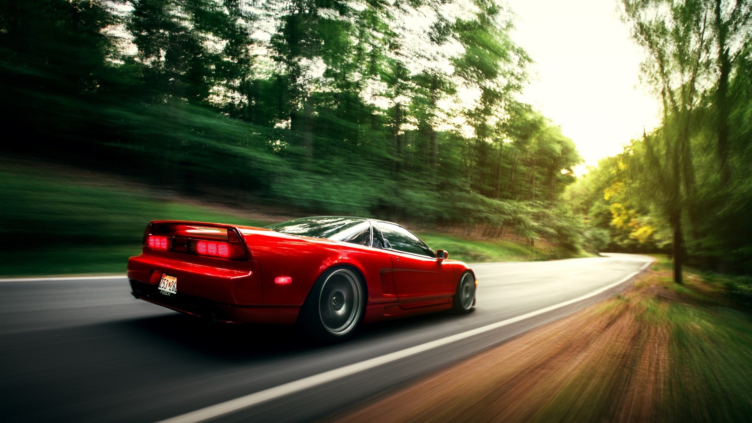 开云体育登录-拜仁终结连败阴霾，逆境绽放的基耶萨成为关键先生