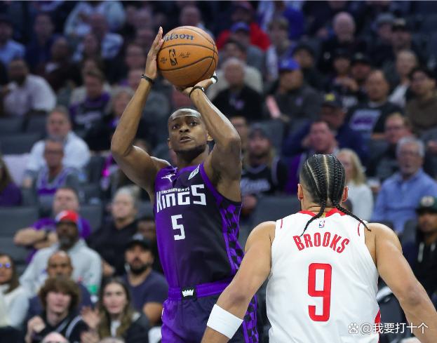 开云体育APP下载-2026世界杯之夜，福克斯扛起全队